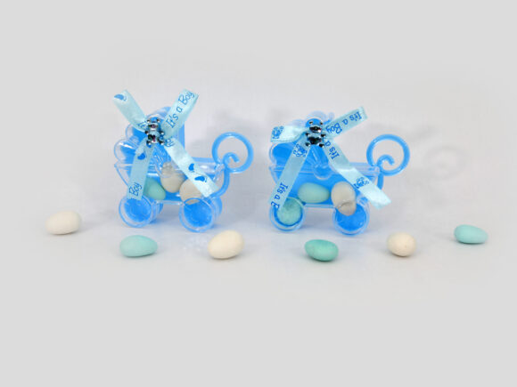 B-Pousette bleu avec dragés amande